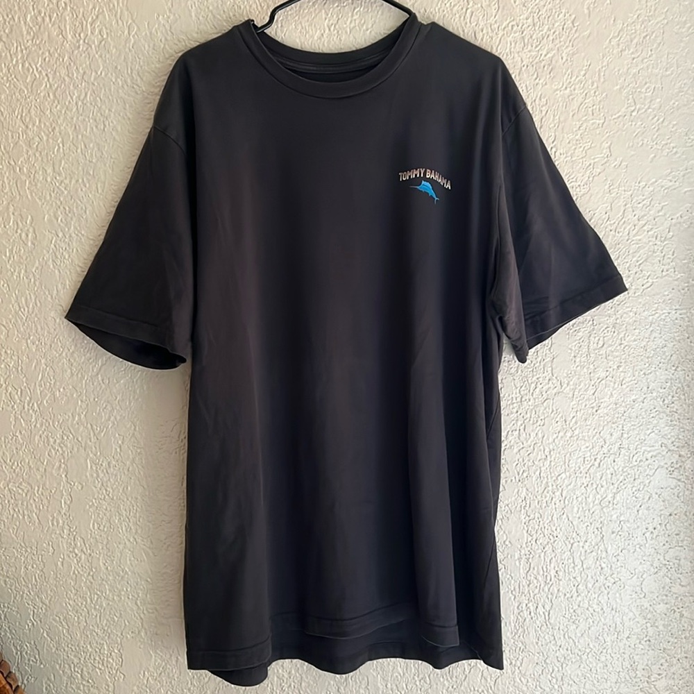 Tommy Bahama vintage tee size XXL 90s print